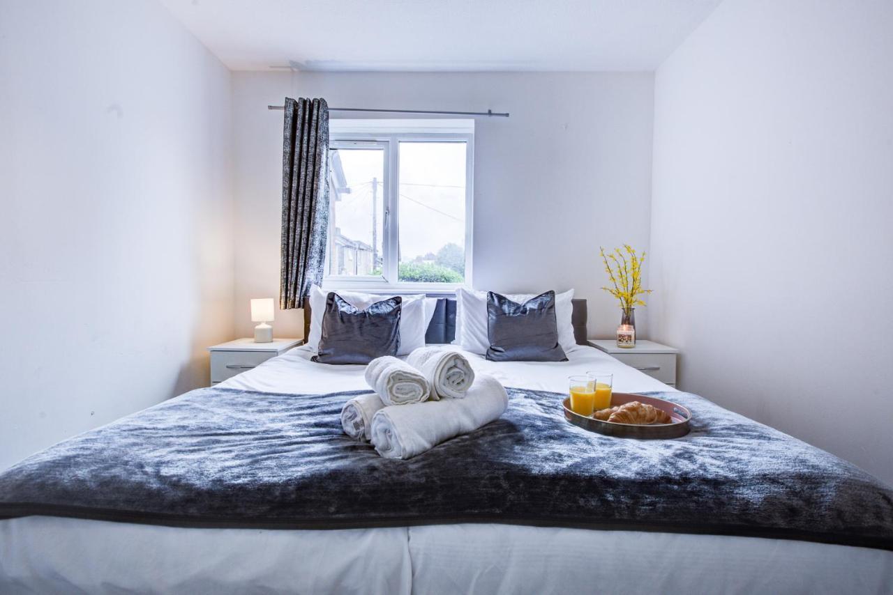Spacious Urban Apartment In Κρόιντον Εξωτερικό φωτογραφία